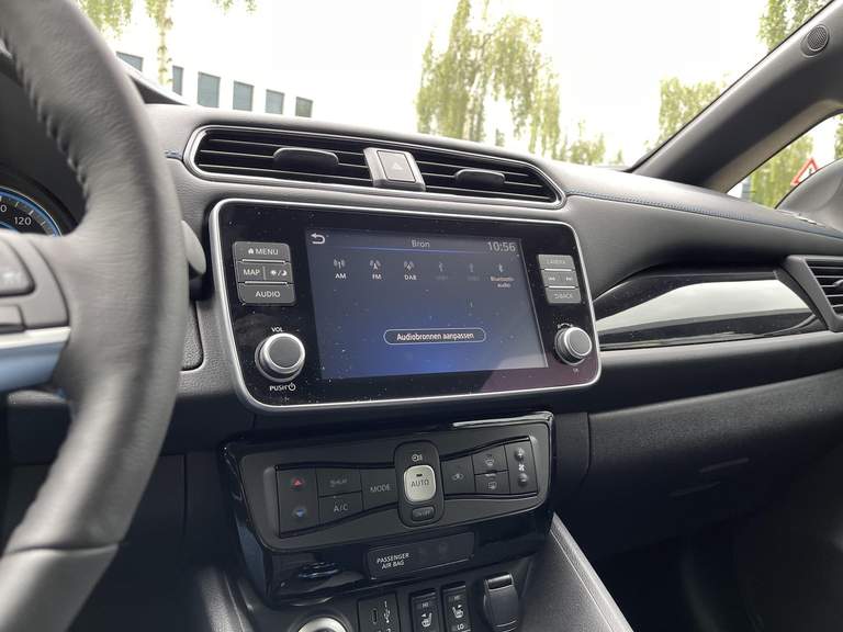 Nissan Nissan