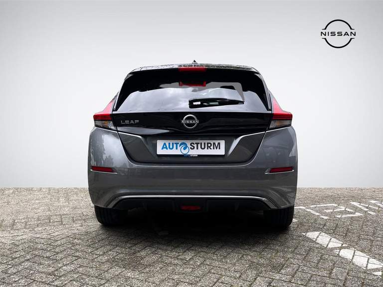 Nissan Nissan