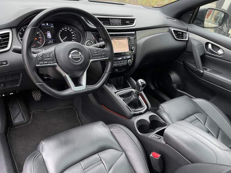 Nissan Nissan