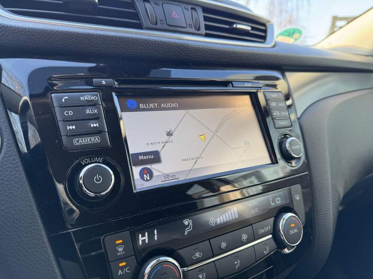 Nissan Nissan
