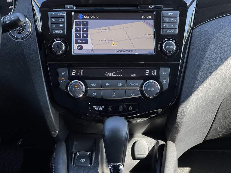 Nissan Nissan