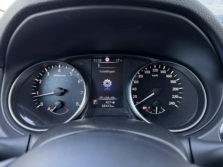 Nissan Nissan