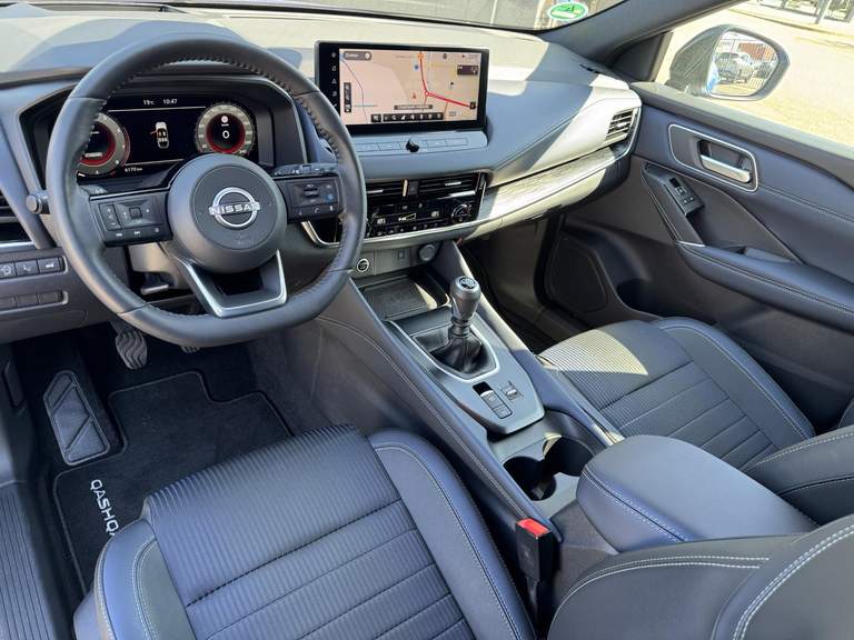 Nissan Nissan