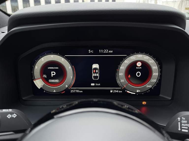 Nissan Nissan
