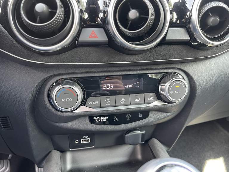 Nissan Nissan