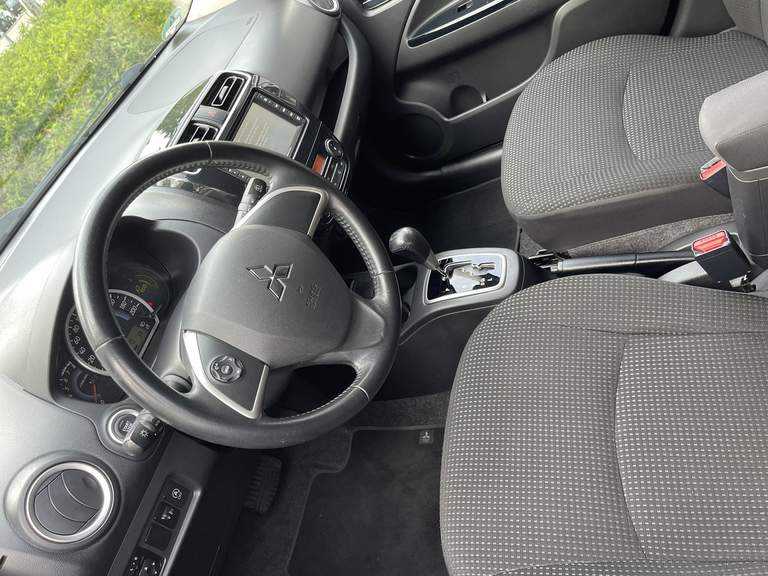 Mitsubishi Mitsubishi