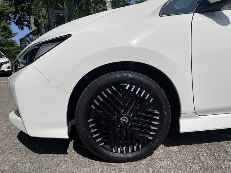 Nissan Nissan