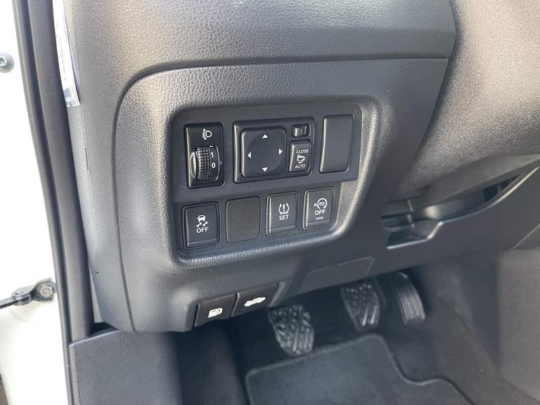 Nissan Nissan