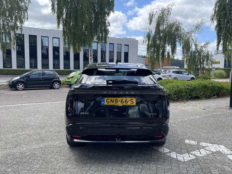 Nissan Nissan