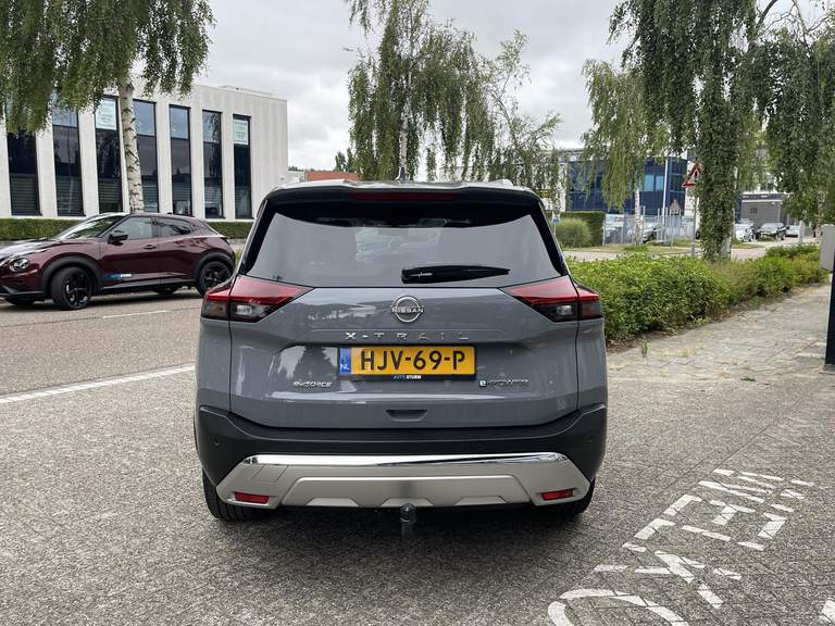 Nissan Nissan