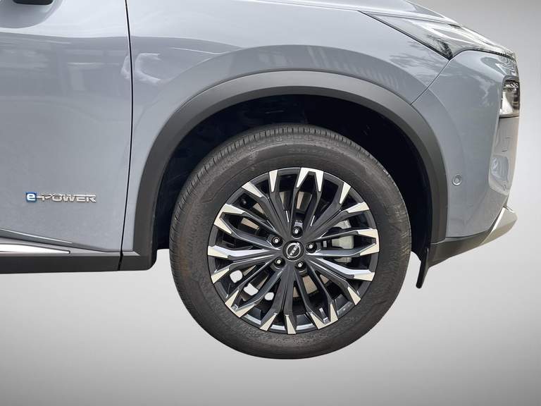 Nissan Nissan