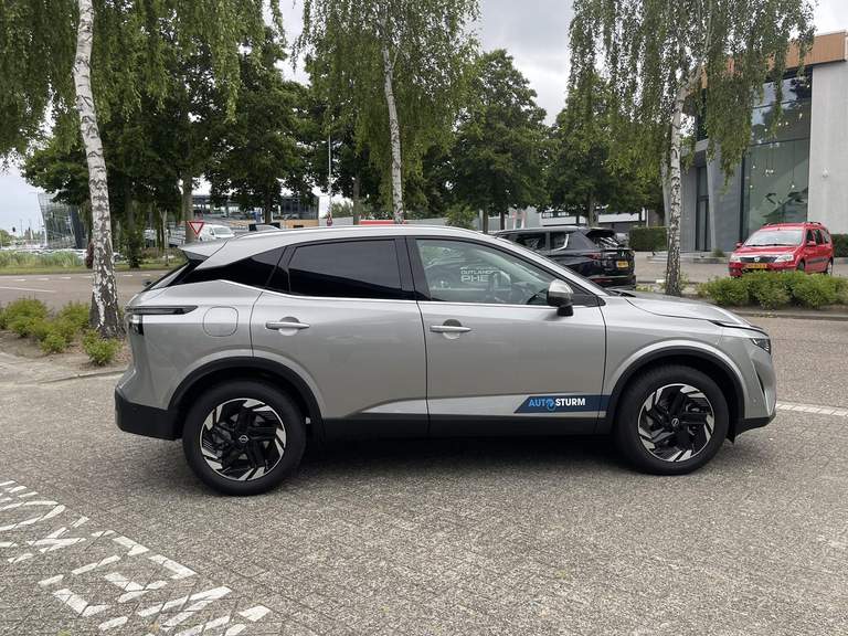 Nissan Nissan