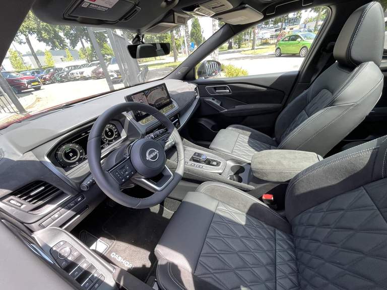 Nissan Nissan