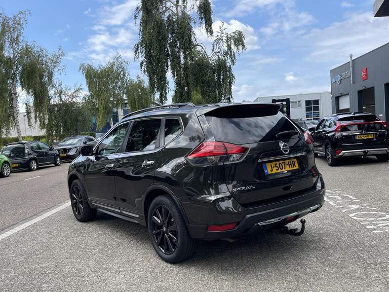 Nissan Nissan