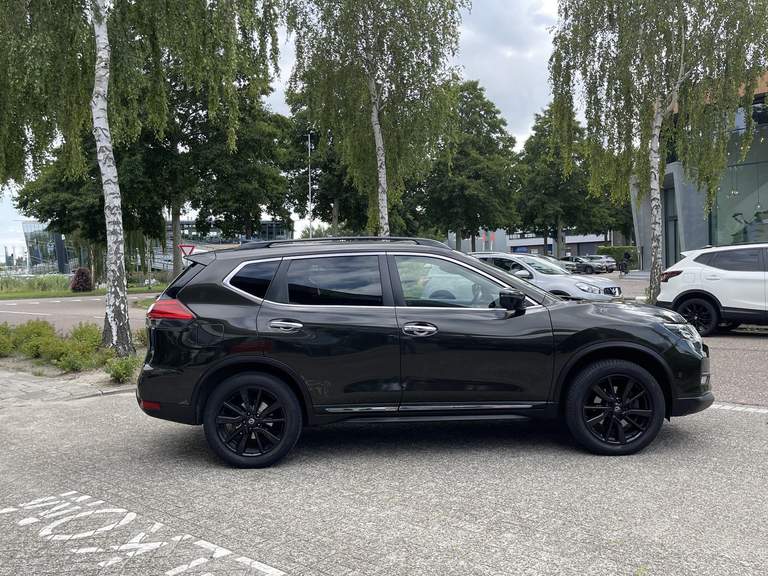 Nissan Nissan