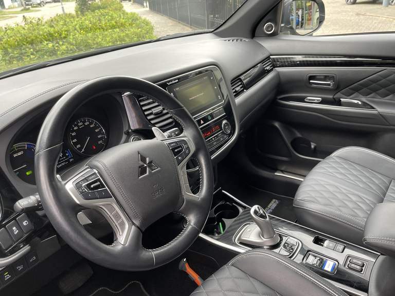 Mitsubishi Mitsubishi