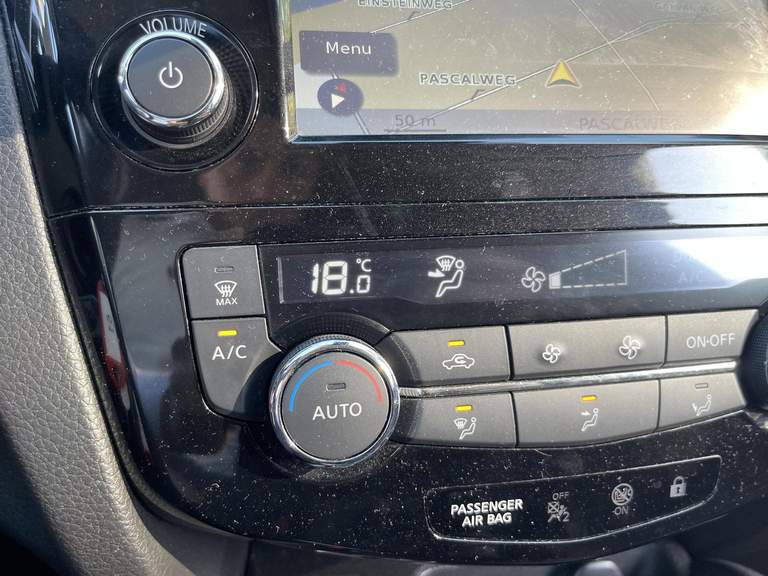 Nissan Nissan