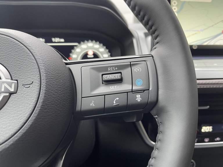 Nissan Nissan