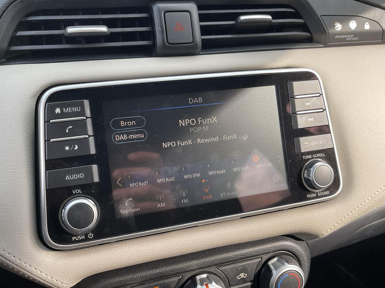 Nissan Nissan