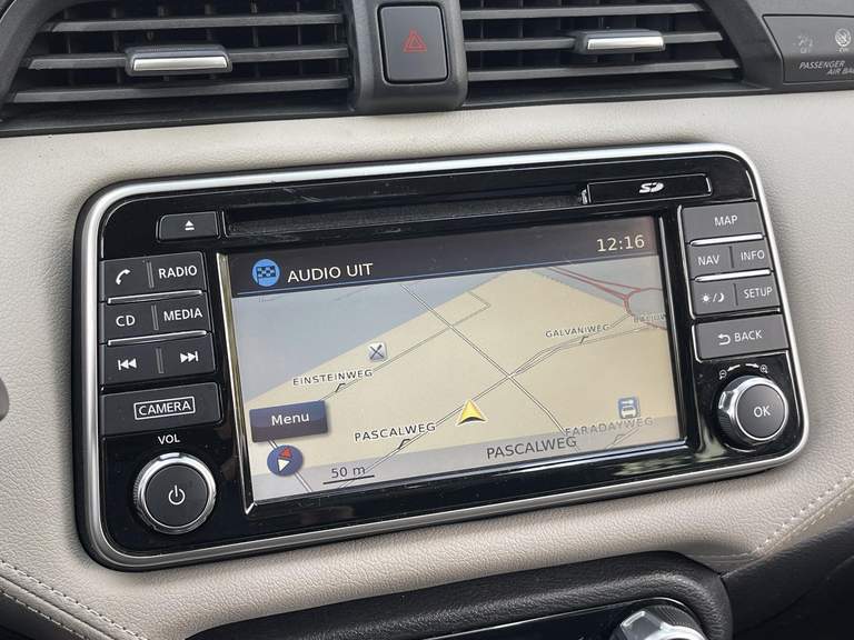 Nissan Nissan