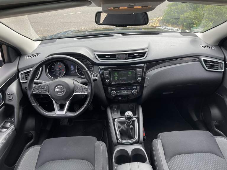 Nissan Nissan