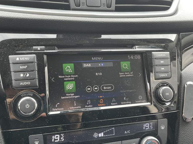 Nissan Nissan