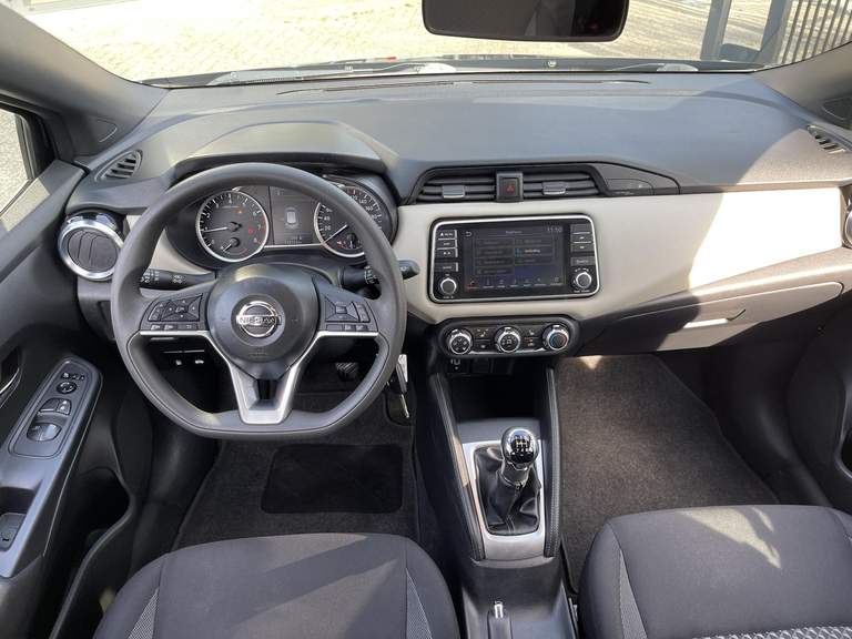 Nissan Nissan