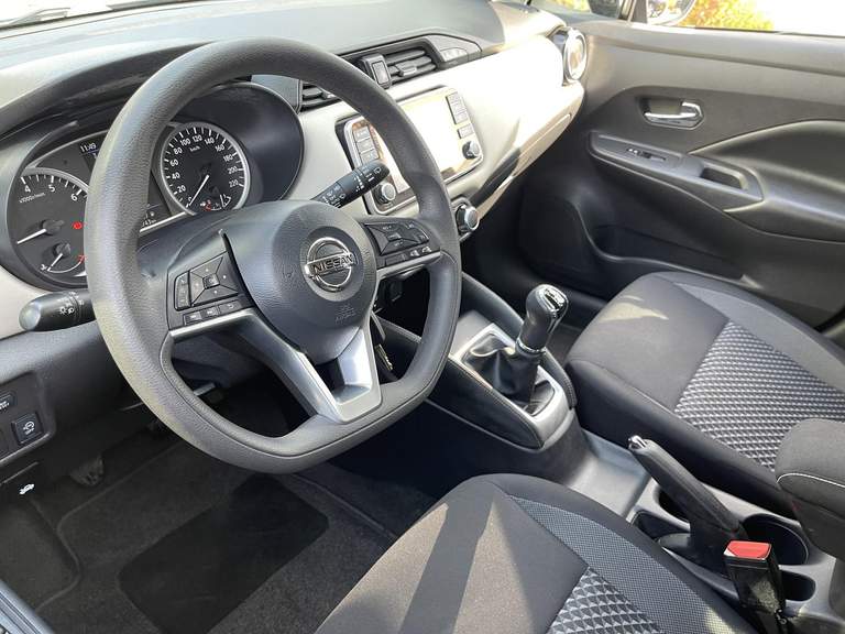 Nissan Nissan