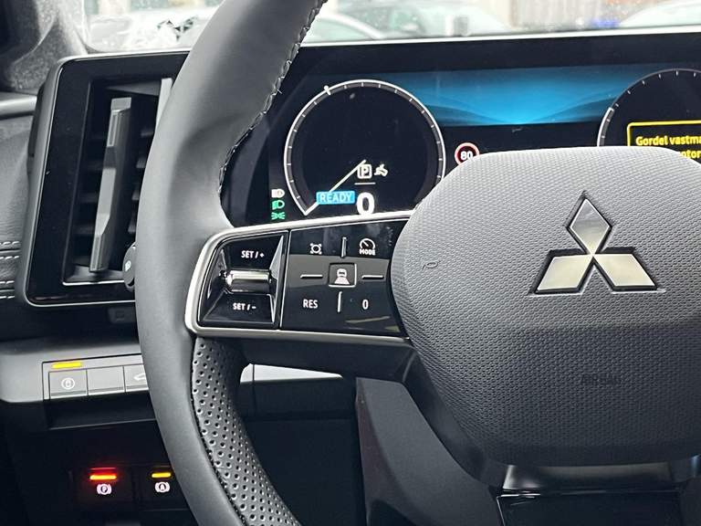 Mitsubishi Mitsubishi