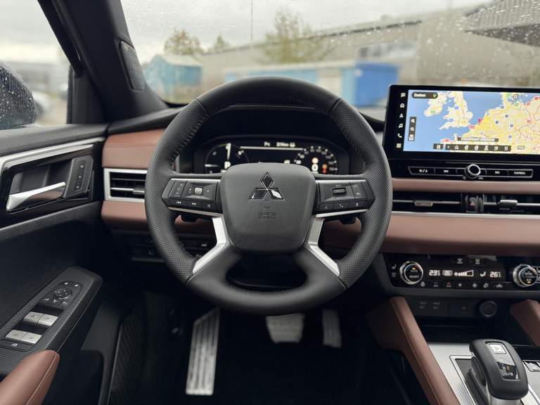 Mitsubishi Mitsubishi