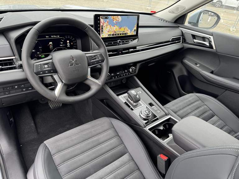 Mitsubishi Mitsubishi