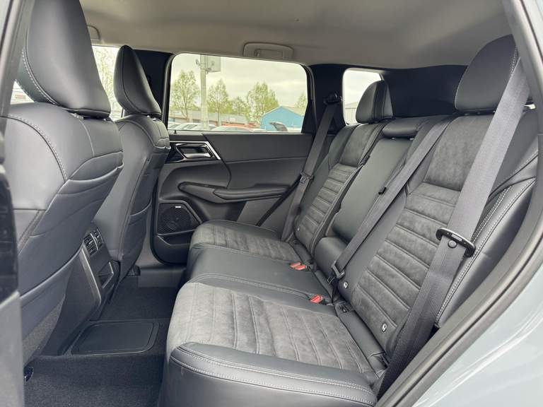 Mitsubishi Mitsubishi