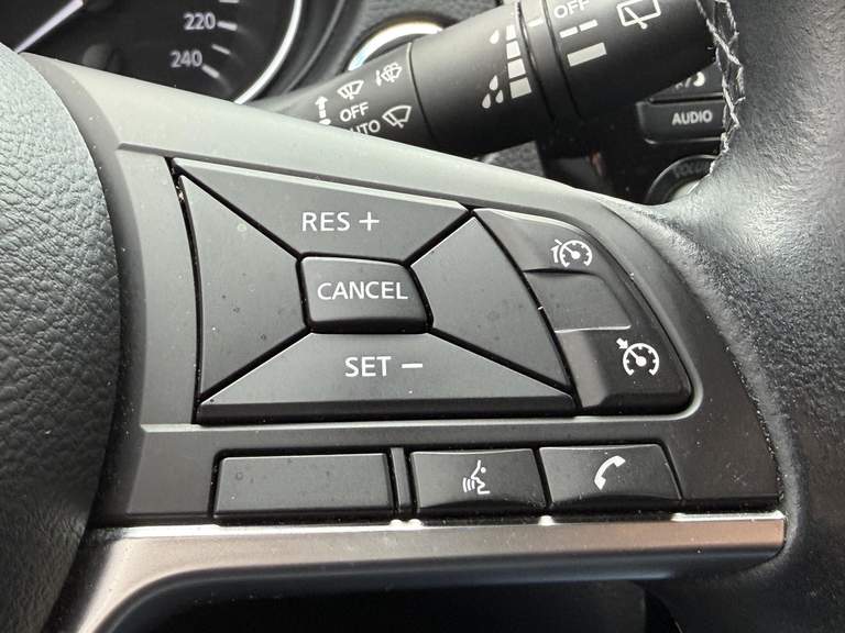 Nissan Nissan