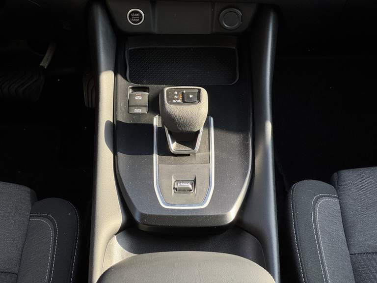 Nissan Nissan