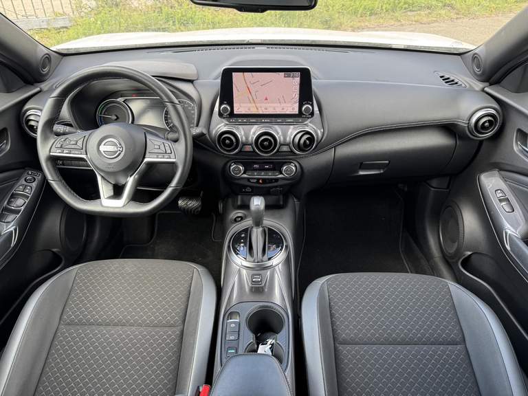 Nissan Nissan