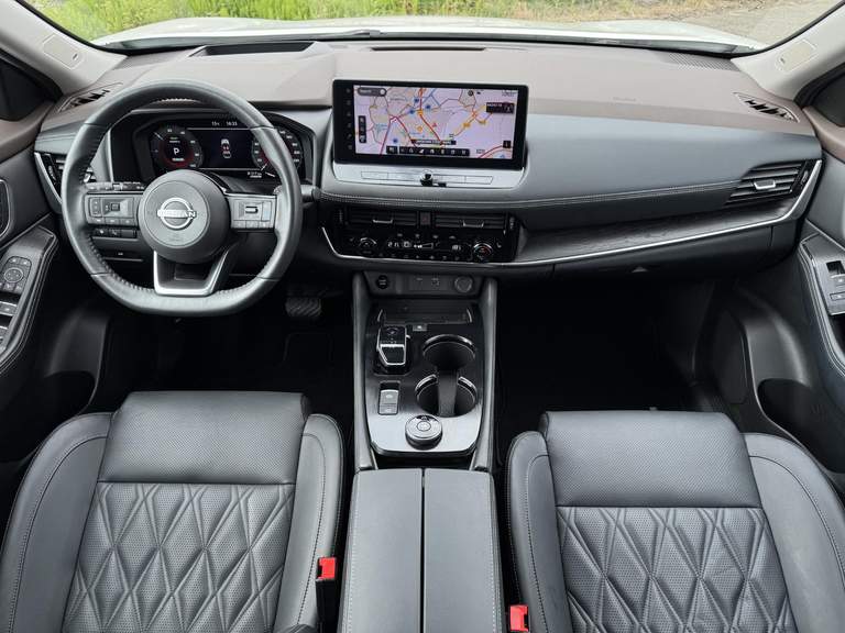 Nissan Nissan