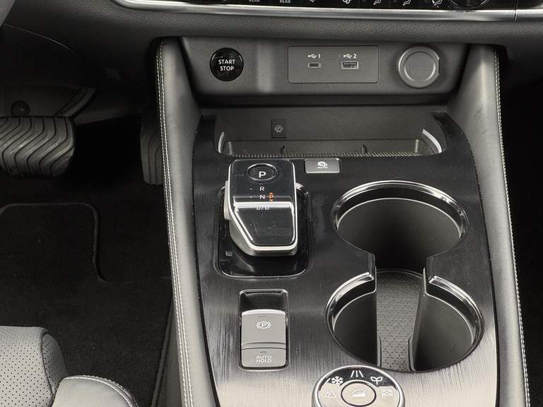 Nissan Nissan