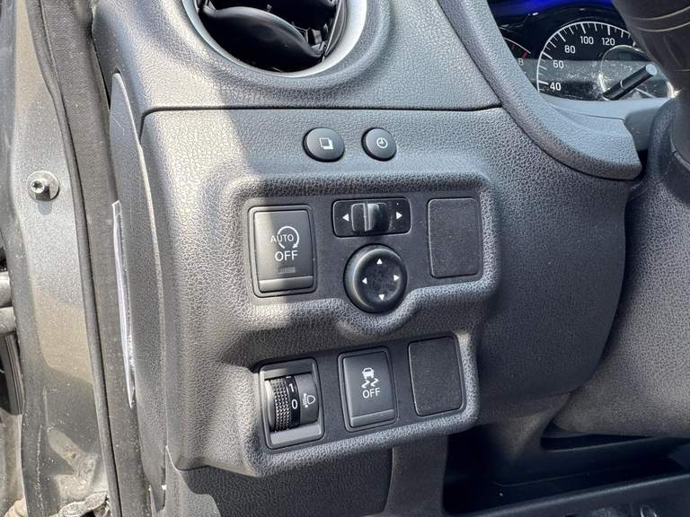 Nissan Nissan