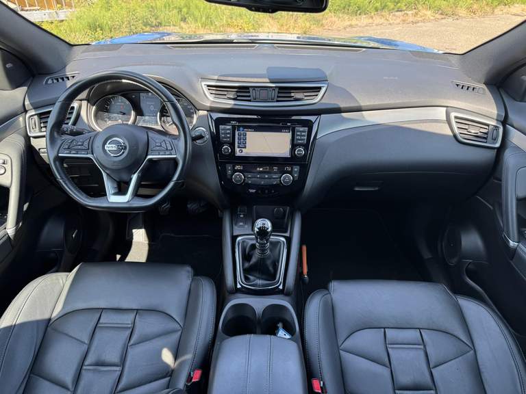 Nissan Nissan
