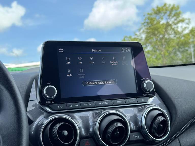 Nissan Nissan