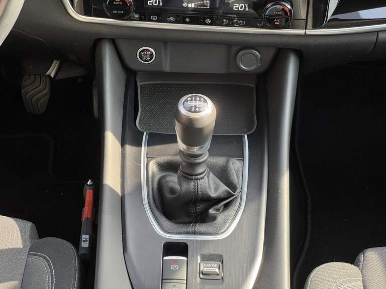 Nissan Nissan