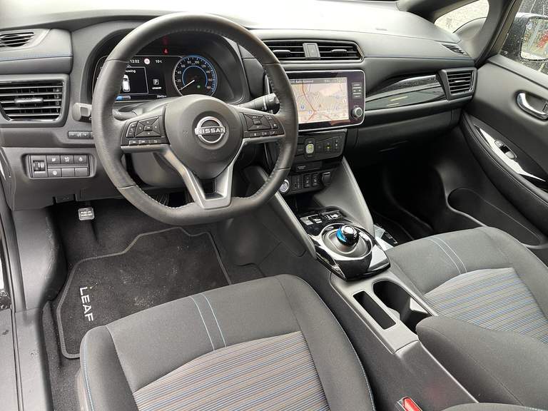 Nissan Nissan