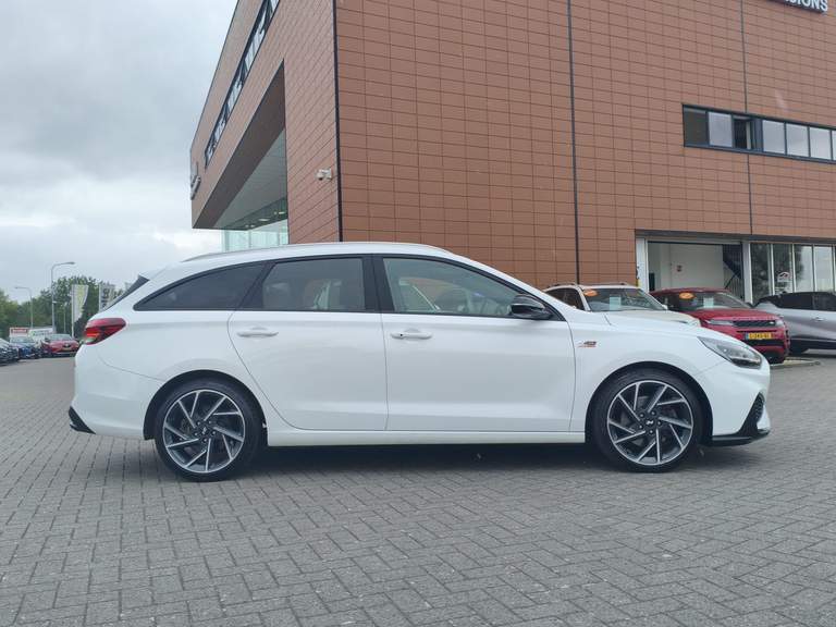 Hyundai Hyundai