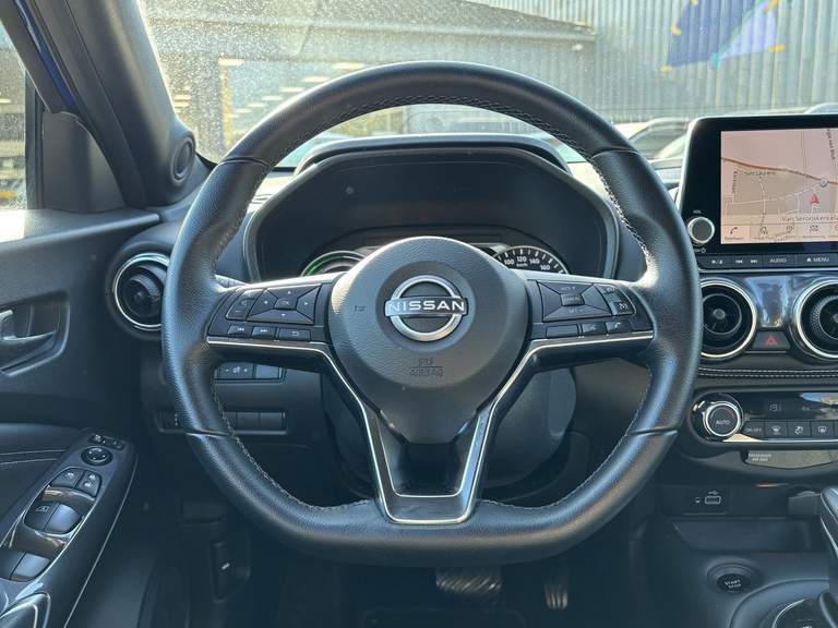 Nissan Nissan