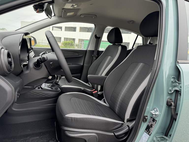 Hyundai Hyundai