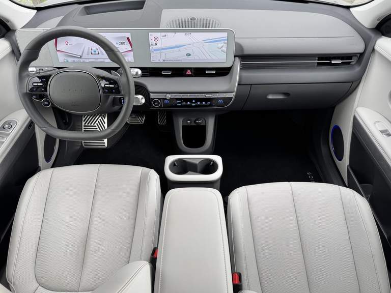 Hyundai Hyundai