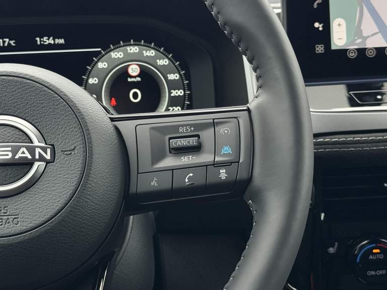 Nissan Nissan