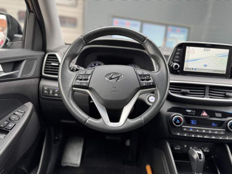 Hyundai Hyundai