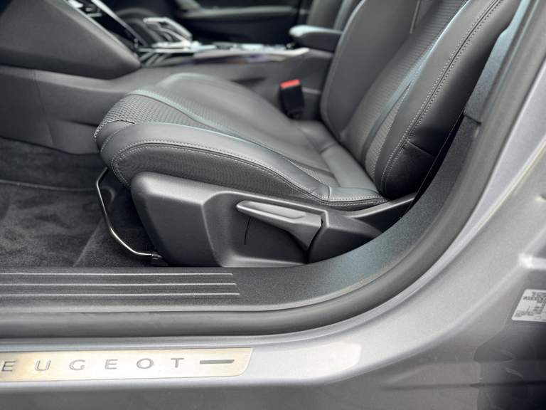 Peugeot Peugeot