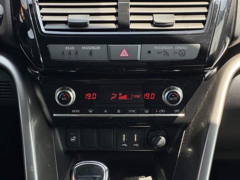 Mitsubishi Mitsubishi
